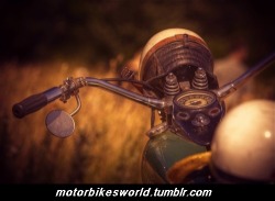motorbikesworld:  for more motorbikes pictures: http://motorbikesworld.tumblr.com