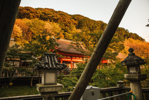 Sunday 22nd October 2017. 15:45 Kyoto Japan.Kiyomizu at sunset. It was actually not as busy as what 