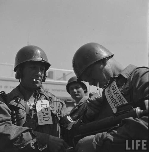 Participants in a fight for the Soo Locks(George Skadding. 1950)