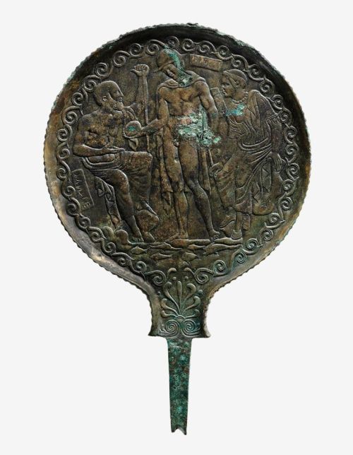 didoofcarthage:Mirror and handle with the birth of HelenItalic, Etruscan, 400-350 B.C. bronzeMuseum 