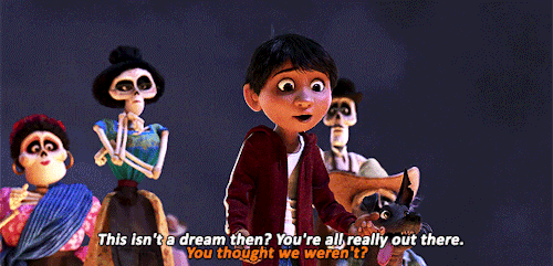 movie-gifs:Coco (2017) dir. Lee Unkrich.@write-bout-idiots ¡ISISITAAAA!