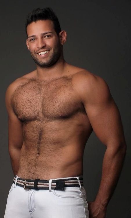 Follow my two hairy men blogs:http://sambrcln.tumblr.comhttp://hairysex.tumblr.com