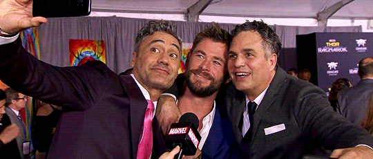 theavengers:Taika Waititi, Chris Hemsworth and Mark Ruffalo pose for a selfie at
