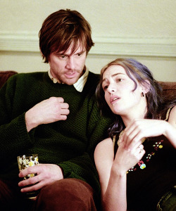 cinyma:  Jim Carrey and Kate Winslet in Eternal