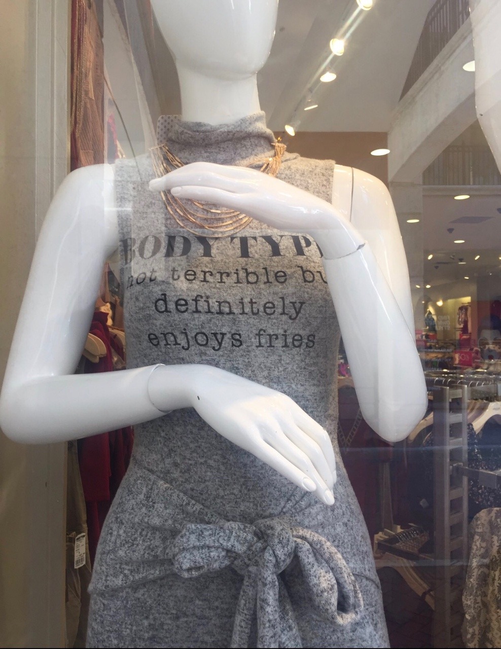 zackisontumblr:  when your tweet is on a shirt at a mall in Miami…