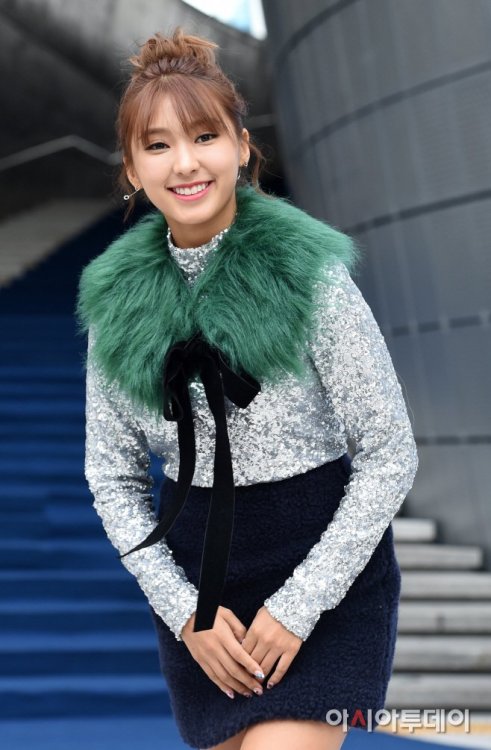 Yoon Bora (Sistar) - 2017 HERA S/S Seoul Fashion Week Pics