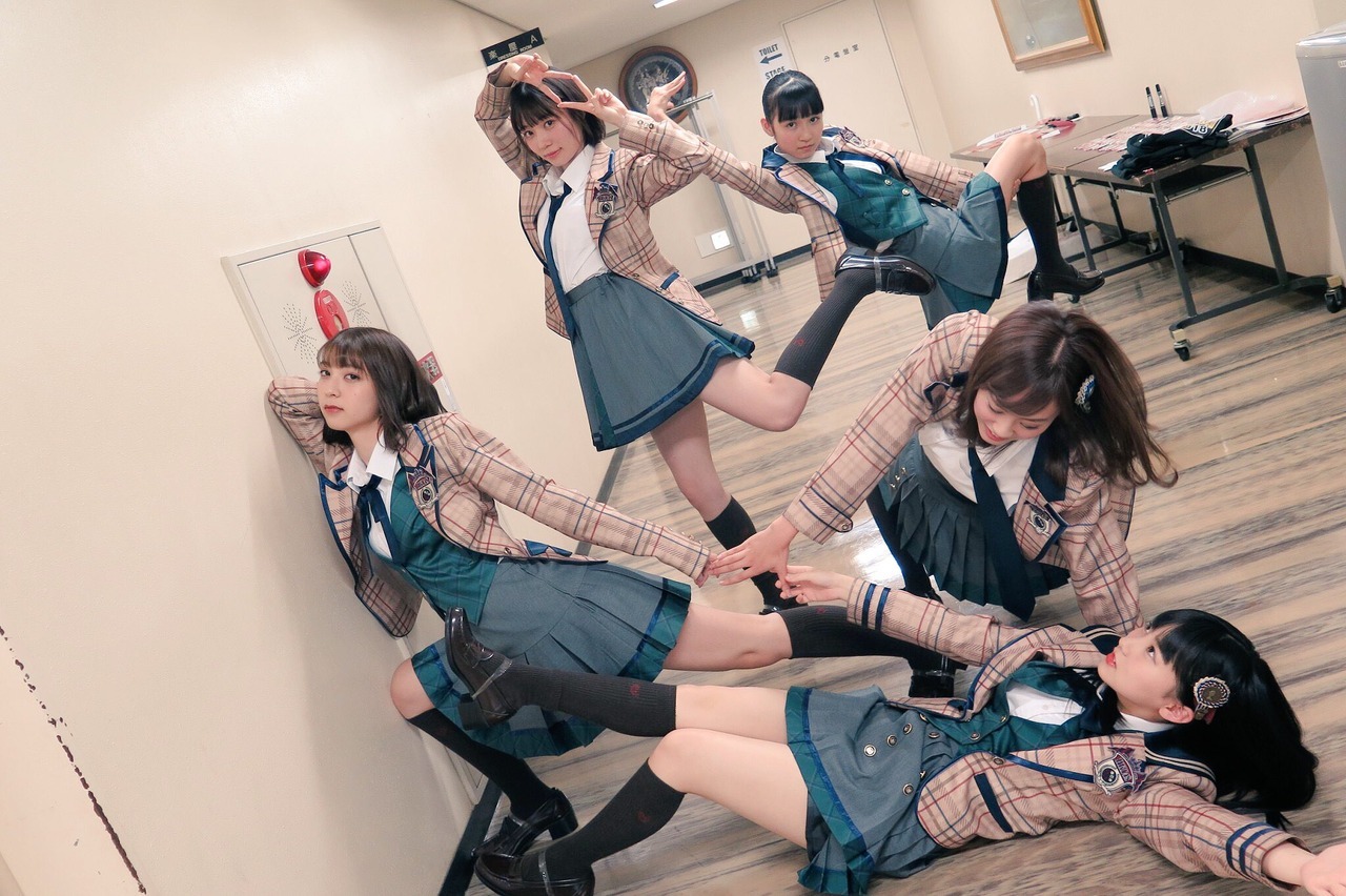 soimort:  松岡菜摘 - Twitter - Fri 28 Sep 2018  BINGOライブ！３日間！