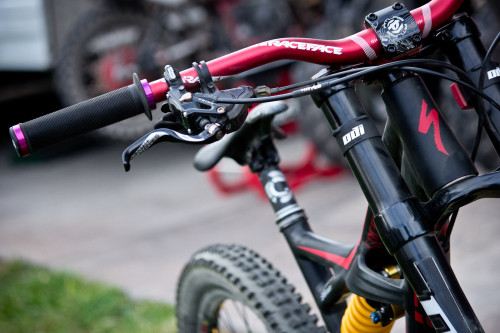 footout-flatout: ale-ren: Mike Montgomery Rampage 2013 bike: Specialized Enduro Expert Evo with Ma