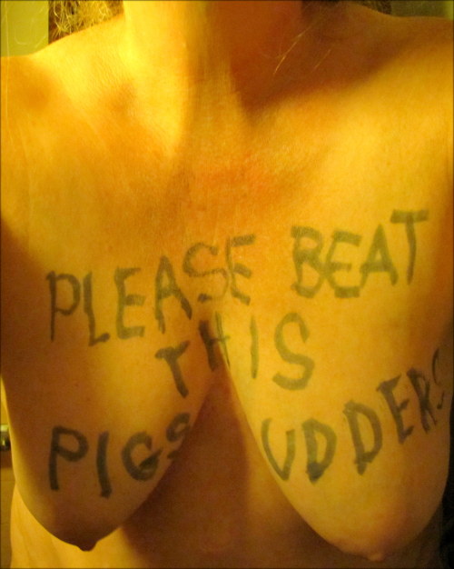 fatassholepig: Please make use of this pathetic fuck pig. Use it’s saggy udders to relieve you