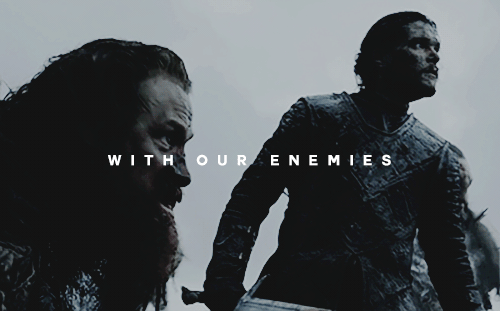 starkcrow:  “You trust me, Jon Snow?”