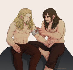 hvit-ravn:   strickenwithdemonpox asked you: Umm could you please draw more chubby Kili with a shirtless Fili  as you wish. with a great pleasure &lt;3be ready for more pic in the future. 