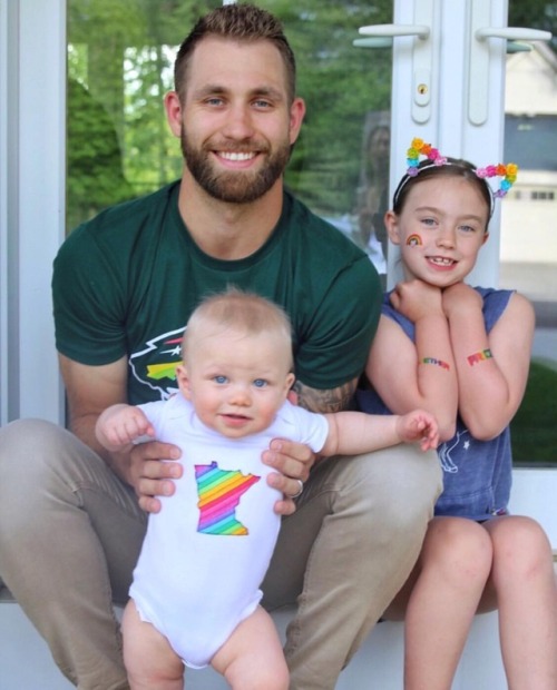 connercarrick:@ jason zucker and his wife throwing a pride party for their kids you’re doing amazing