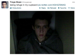 troyesivan:  dammitydamndamn:  troYE GET