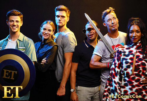 theflashdaily: The Flash cast at San Diego Comic Con 2019