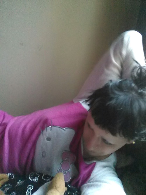 irias-mind:  Omg that was the best thanksgiving ever!<3 lots of yummy food my love cooked up, lots of vodka, blacking out after 11:30ish, waking up with my pants pulled down<3,and no hang over:D 