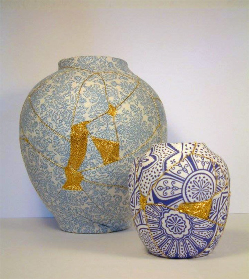 itscolossal: Artist Mimics Japanese ‘Kintsugi’ Technique to Repair Broken Vases with Emb