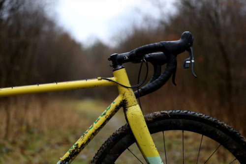 bikesandgirlsandmacsandstuff: (via When The Flag Drops: Mercredi Bikes CX | Cycle EXIF)