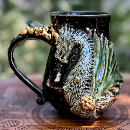 sosuperawesome:  Jasmine Olivia Pottery on Etsy