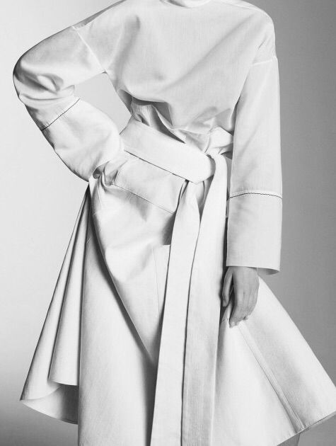 MODERN & CLASSY