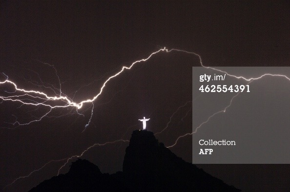 gettyimagesnews:  The Wild Weather of 2014 | 20 extreme weather shots of the year