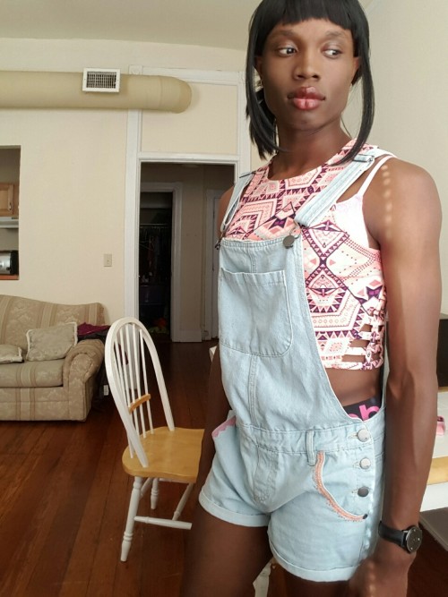 crossdressed-beauty: My name is Veronica by the way