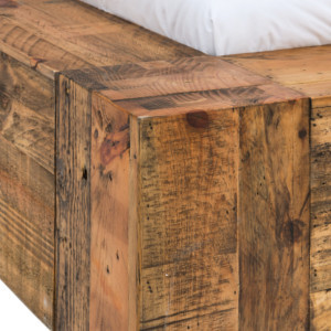Woodkings Bett Kingsburgh Freisteller Detailansicht