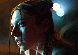 hunterschafer:Hunter Schafer as Jules Vaughn in Euphoria 1x08 | And Salt the Earth Behind You