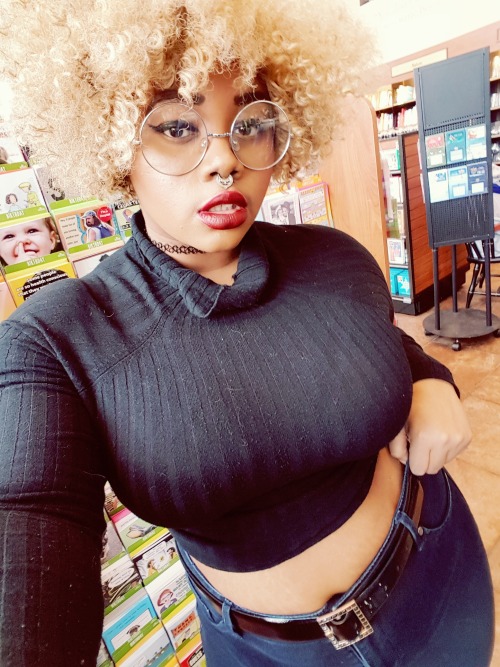 afatblackfairy: I took these at work today before clocking in lmao. I felt cute and the lighting was