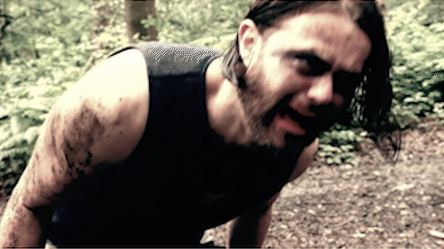Joey Batey's Fight Against Death In "King" (The Amazing Devil)