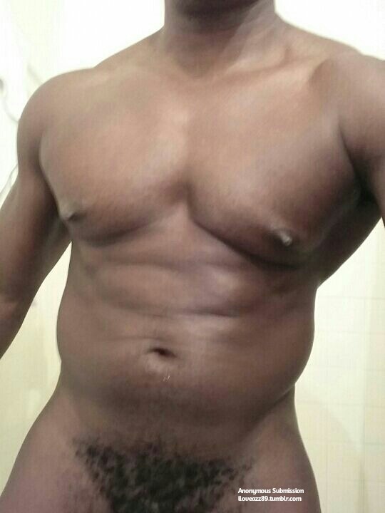 iloveazz89:  Anonymous Submission   www.iloveazz89.tumblr.com   To submit pics send