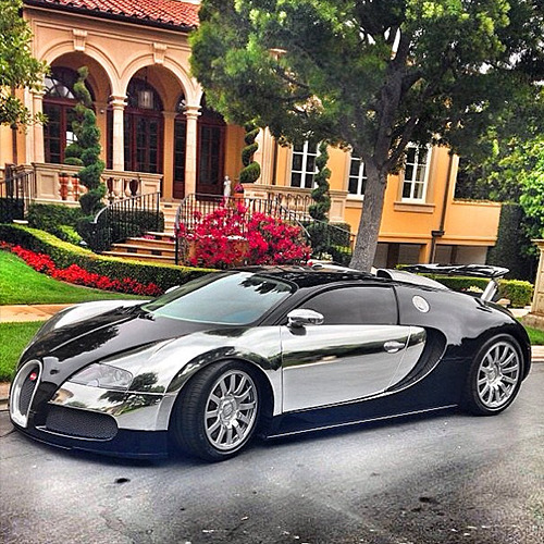 watchanish:  Mr MannyKhoshbin. The man. The legend.LiveFeed 