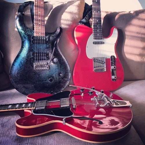 petezoom:  @cerati Tribute 👆🙏👆 #cerati #gustavocerati #prsguitars #glguitars #telecaster 