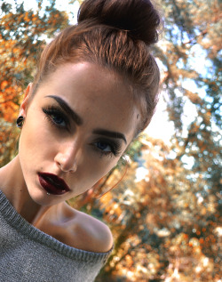 spunkdonuts:  arandomwhitedude:  0m-my-g0th:  multicolors:  autumn calls for grey and dark shades of red  Wow  I’m so upset at how beautiful this girl is  holy mother fucking shit 