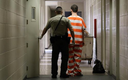 aljazeeraamerica: Prop 47 frees felons with downgraded charges (Photos: Rich Pedroncelli/AP)