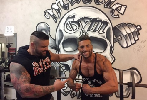 muscular guys, bodybuilders and my states of soul.