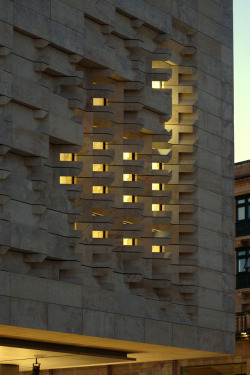 scavengedluxury:  Parliament House. Valletta,