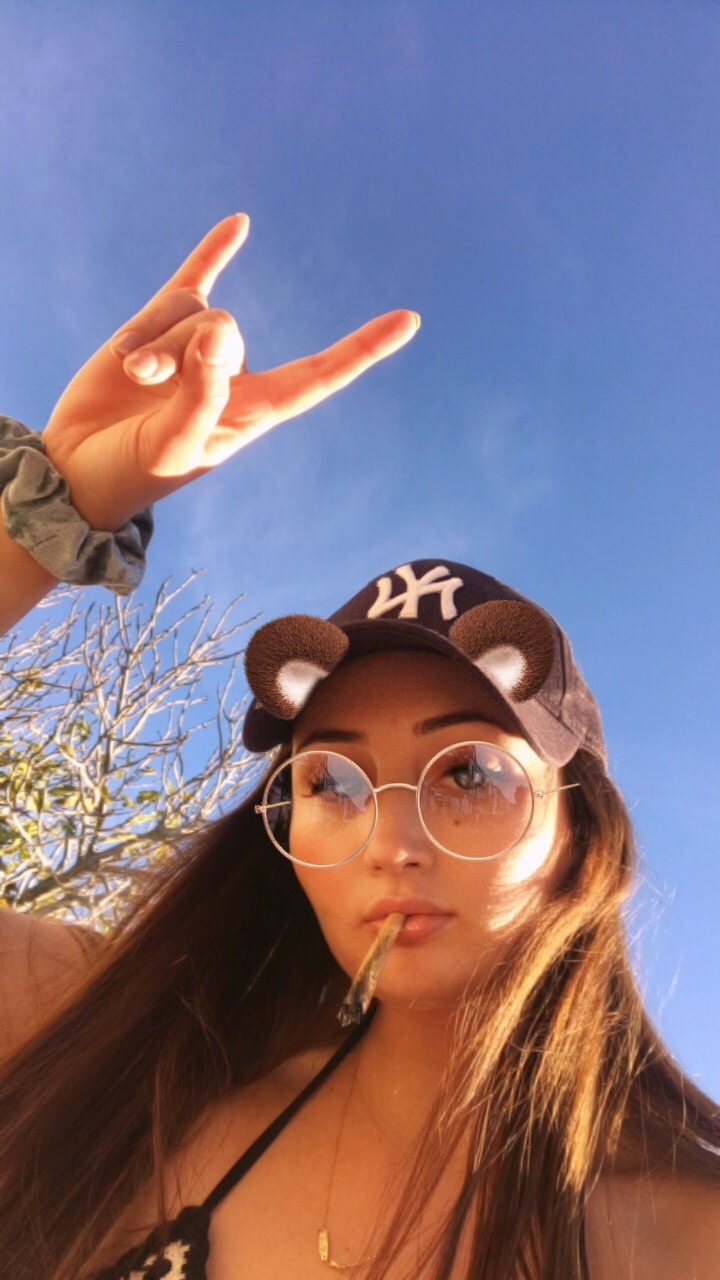 thefinestbeauties:  Tumblrette Celeste formaggiogoddess.tumblr.com