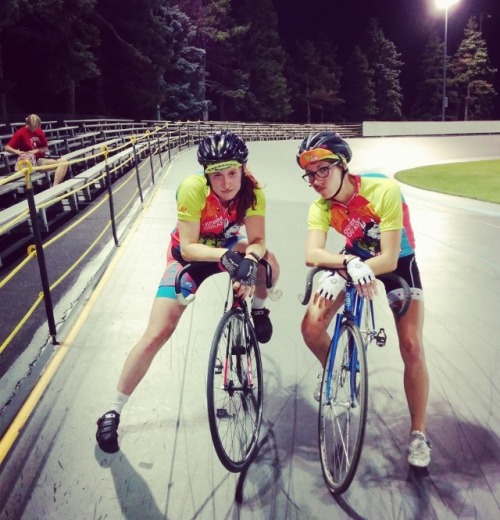 robinamer:  Dana Lorraine and Jasmin Welter from Chicago’s BFF Bikes looking like a couple a BAMFs a