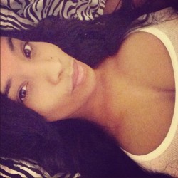 Jalexisbomb:  Boring Friday Night 😶 