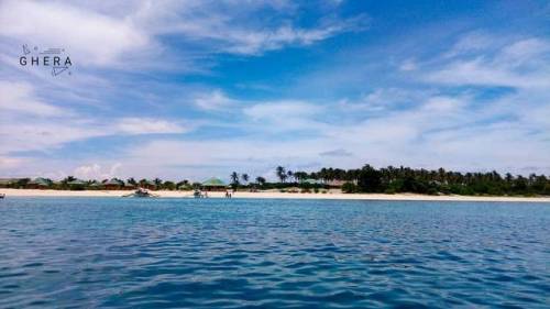 Sombrero Island. ⛺ . . . . . . #travelph #travel #GerGoesTo #sombreroisland #masbate #philippines #s