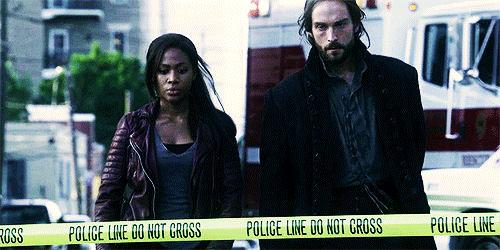 risinginruin:  #you’re too freaking short abbie 