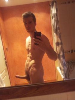 straightguynaked:  Straight Guy Naked | Pics | Videos | Big Dick | Hairy | Locker Room | Public |Tattoo | Thick | Tight | Straight Naked Selfies