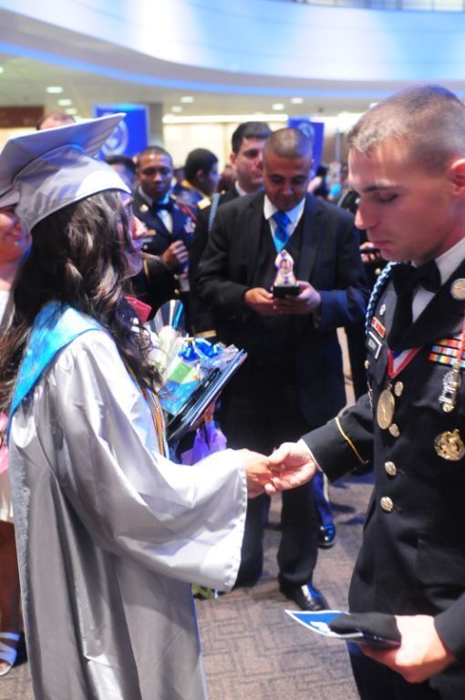 soldierporn:  Brothers fulfill the promise of one fallen. (Article by Major George