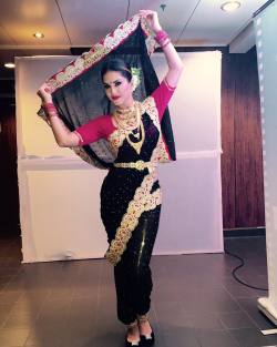 Right Before My Performance For Imffa :) By Sunnyleone