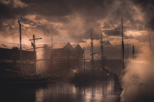 freddie-photography:  ‘Ships of the Past’ 2014 This photograph was taken at Gloucester Docks on 18th August 2014 during the filming of the up coming, Alice in Wonderland: Through the Looking Glass film (2016). Fine art limited edition prints
