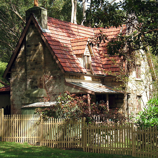 kendrasmiles4u:  The Olde Gardener’s Cottage ❤️ @kendrasmiles4u 
