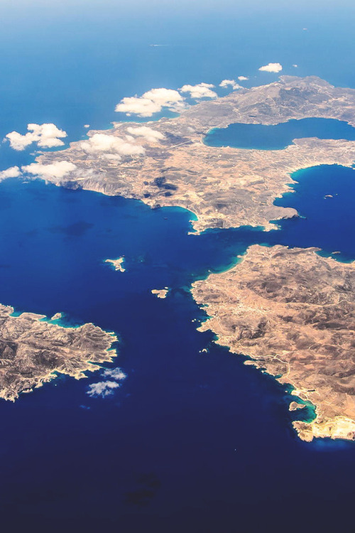 stupidexcited:Milos, Polyaigos, Kimolos, Greece  Daniel KellerI didn’t know these islands are 
