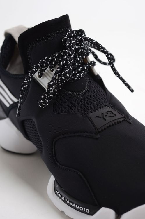 Y-3 BLACK AND WHITE KOHNA SNEAKERS via wrongweather.More sneakers here.