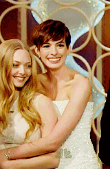 damelola:   #this looks like the most adorable lesbian wedding ever  Adn wouldn&rsquo;t