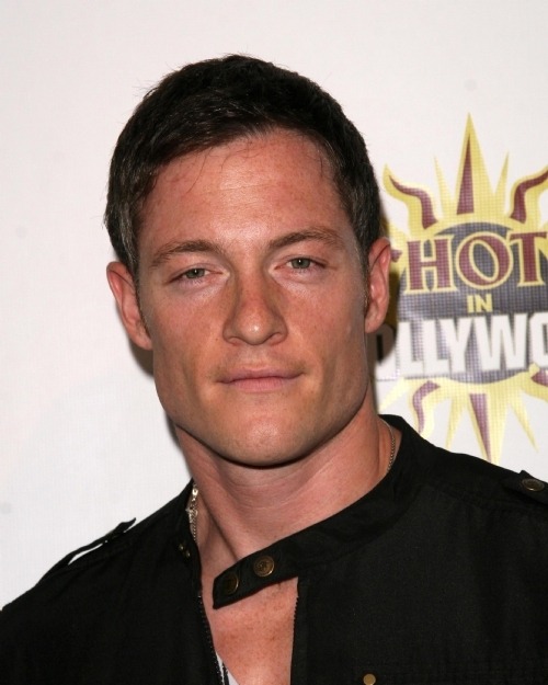 tahmohrocksmyworld:  Tahmoh Penikett at he 3rd Annual Hot in Hollywood to Benefit